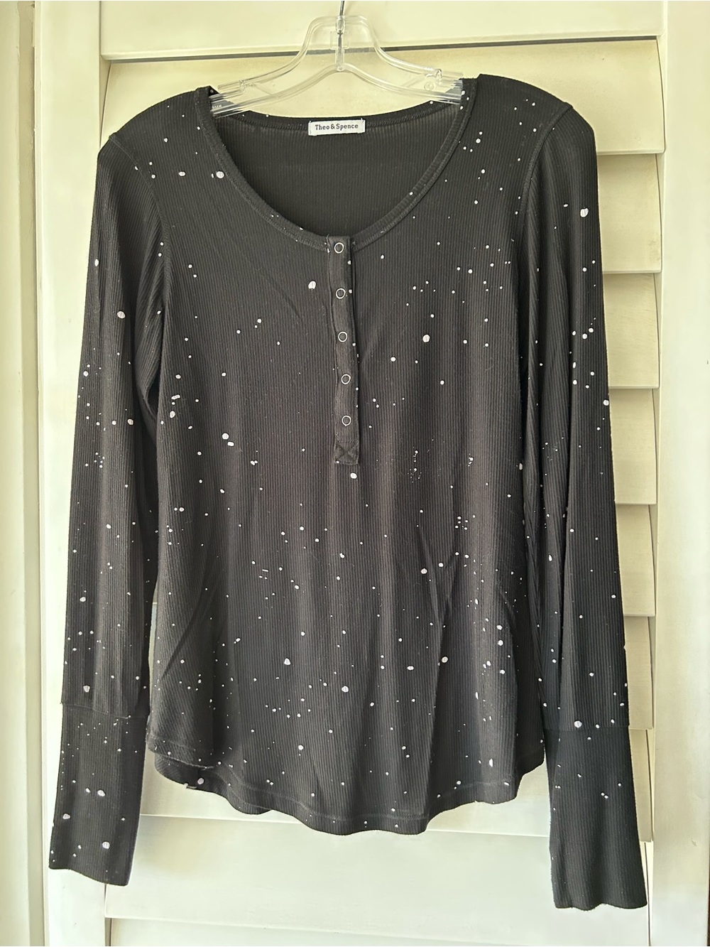 Black Long-Sleeve Ribbed Henley with White Splatter